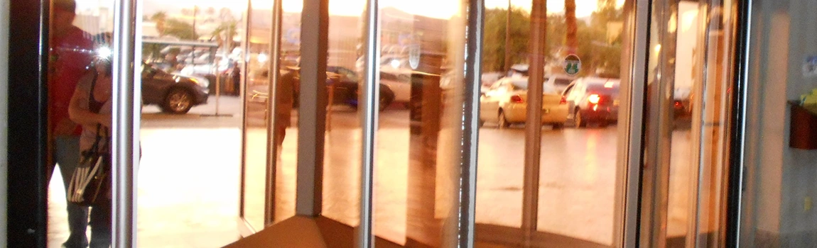 Storefront Glass Repair Cost in Glenvar Heights, FL